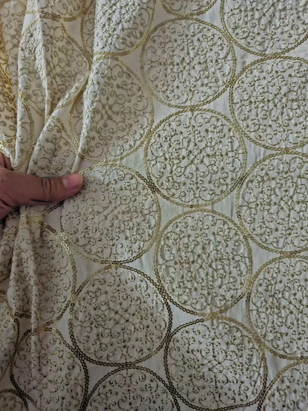 پارچه لینن سوزندوزی هندی طرح 2