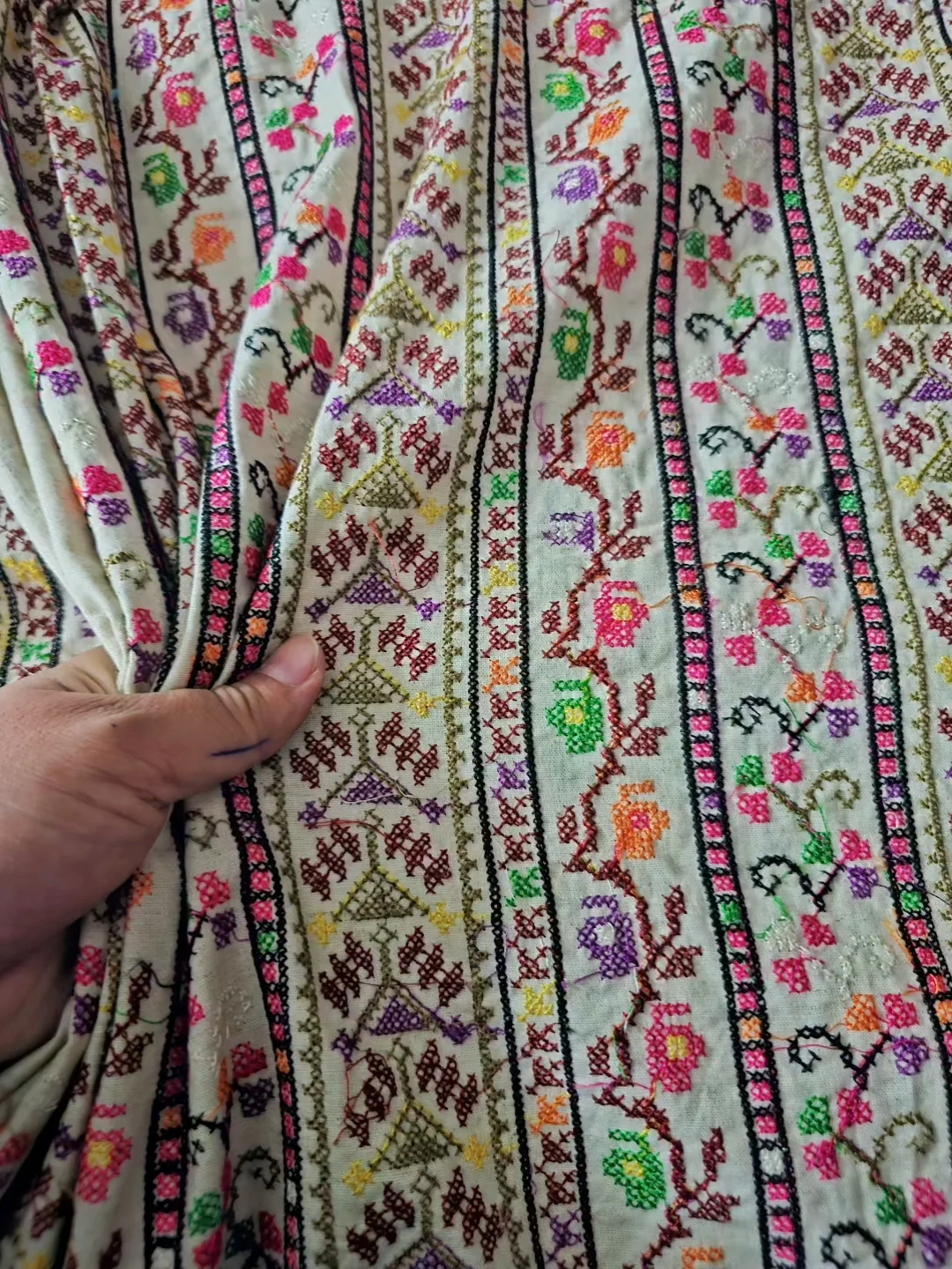 پارچه لینن سوزندوزی هندی طرح 49